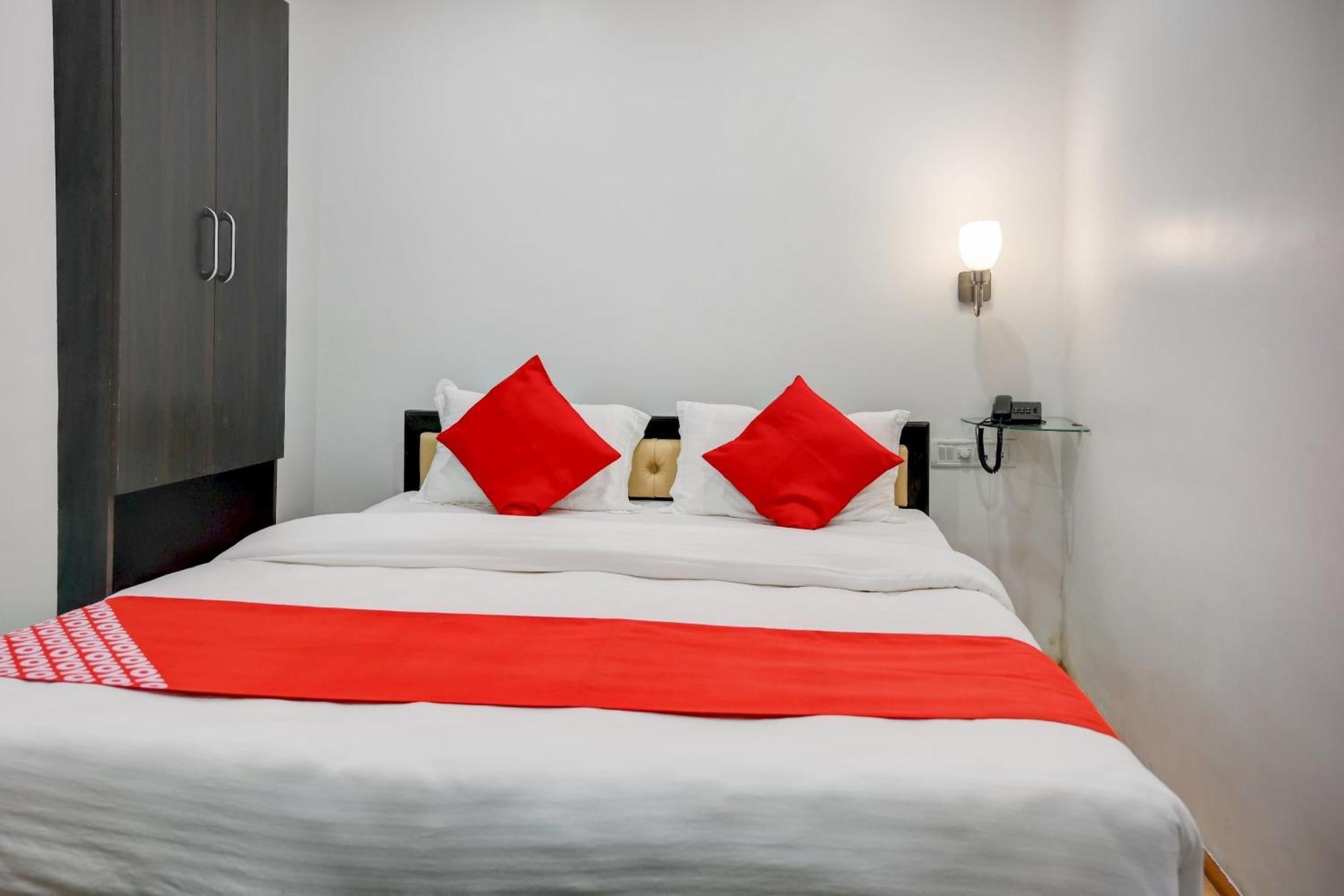 Super Town House Hi5 Aditya International Bhubaneswar Eksteriør bilde