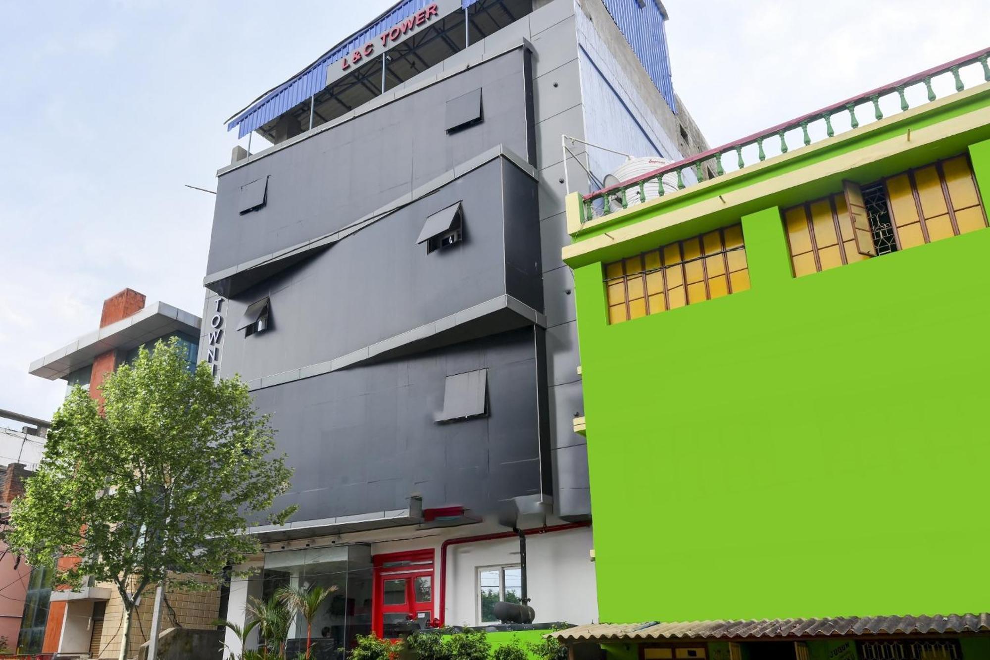 Super Town House Hi5 Aditya International Bhubaneswar Eksteriør bilde