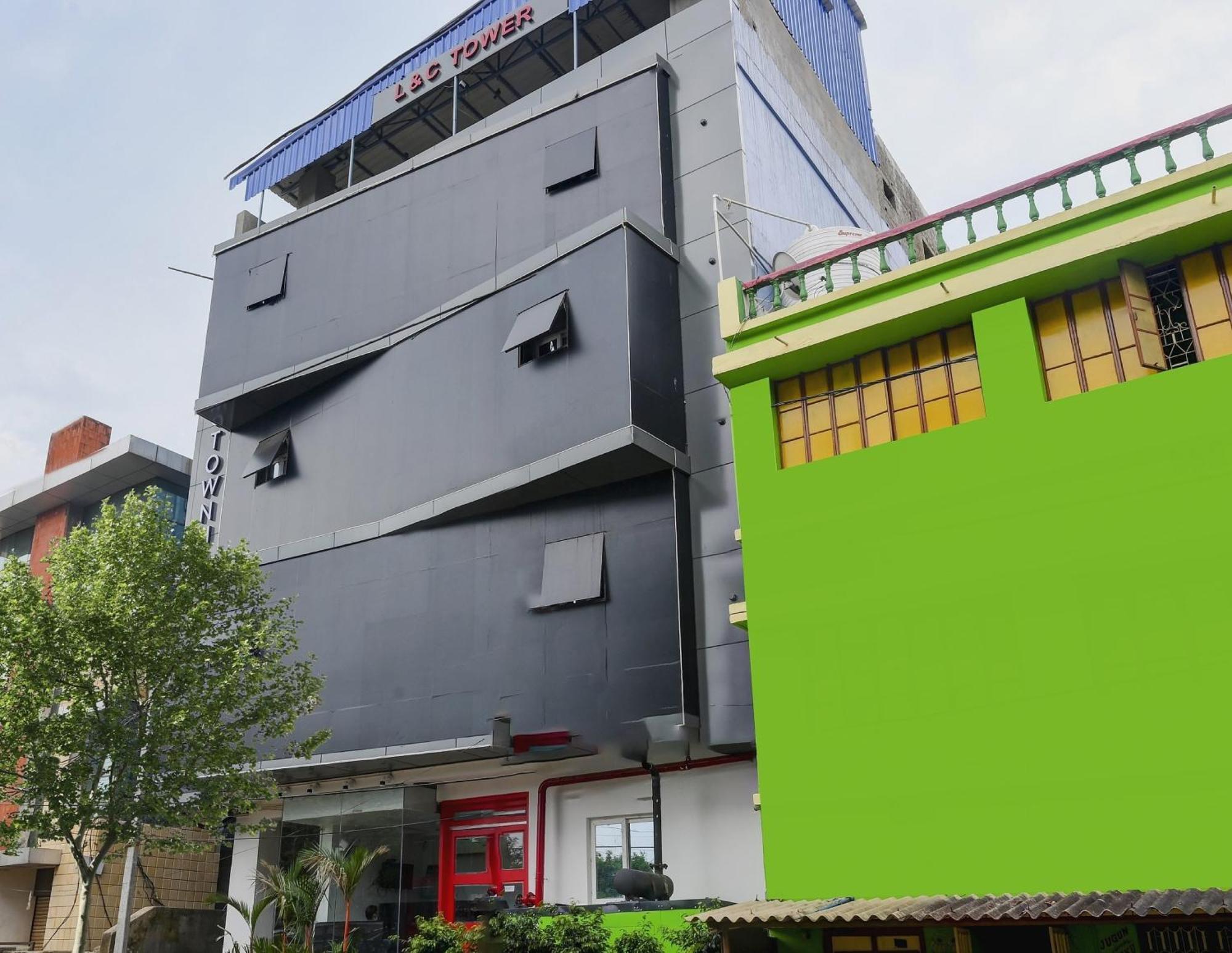 Super Town House Hi5 Aditya International Bhubaneswar Eksteriør bilde