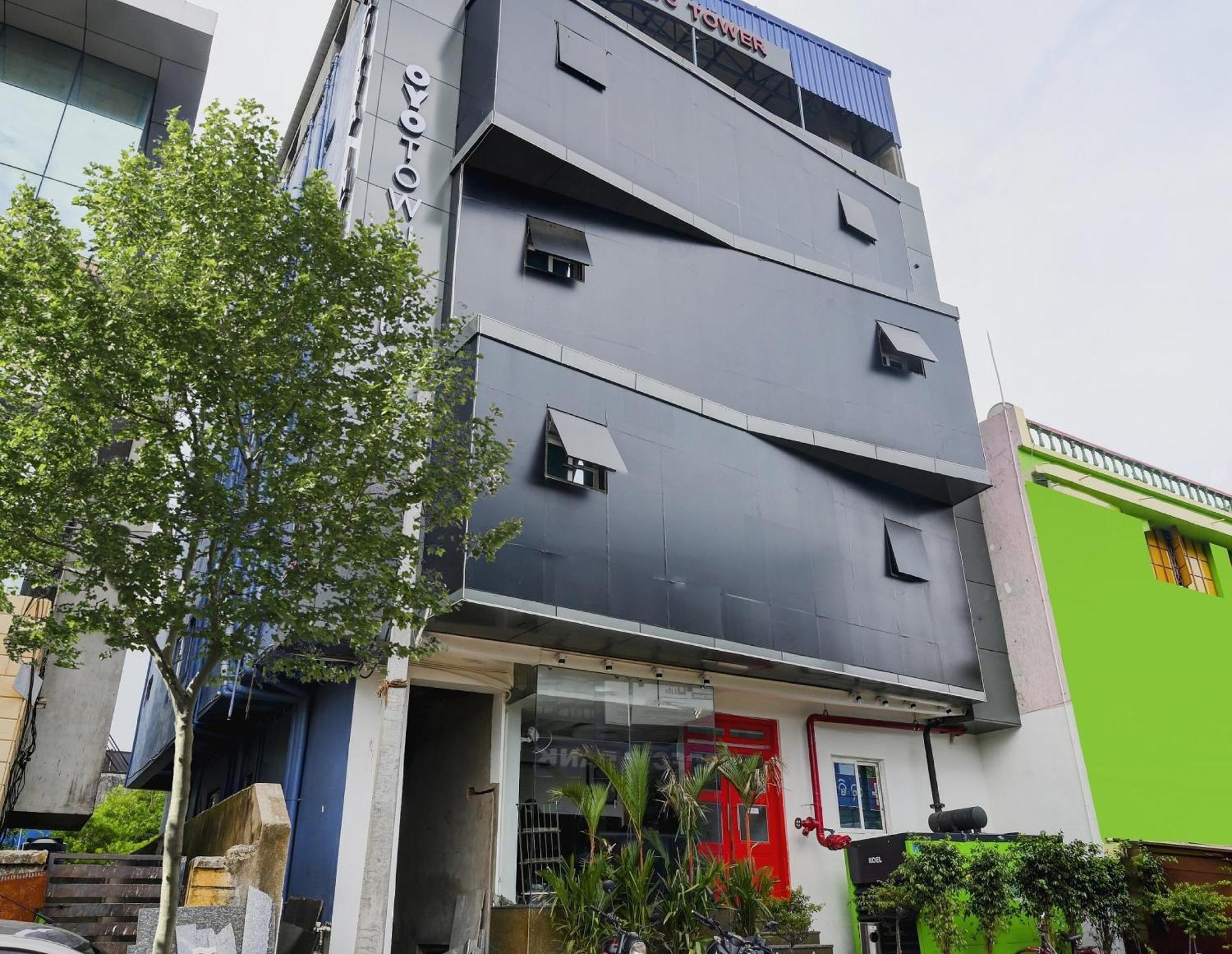 Super Town House Hi5 Aditya International Bhubaneswar Eksteriør bilde