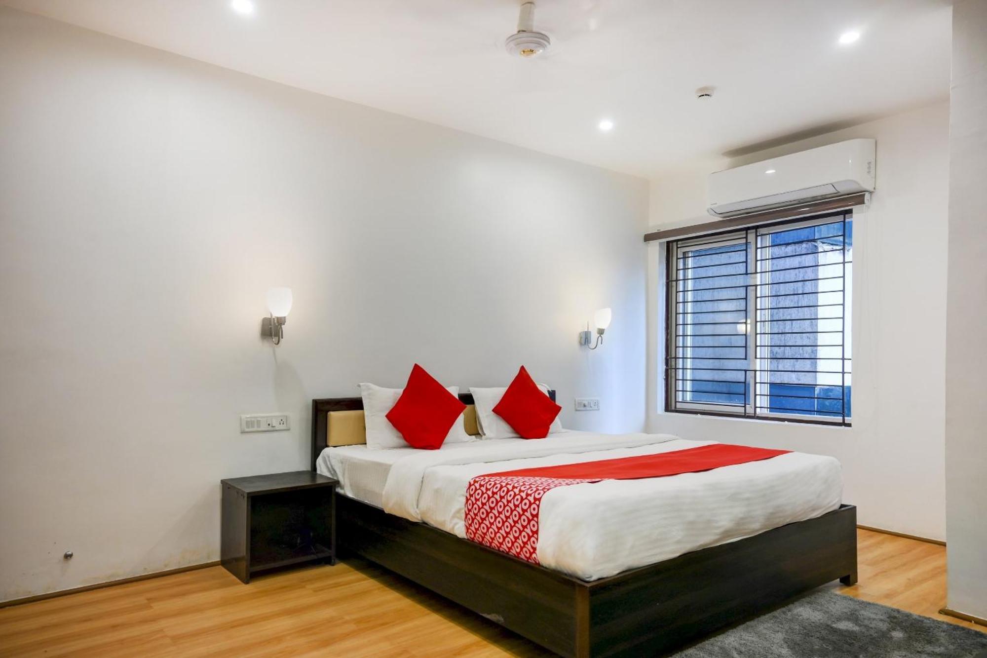 Super Town House Hi5 Aditya International Bhubaneswar Eksteriør bilde
