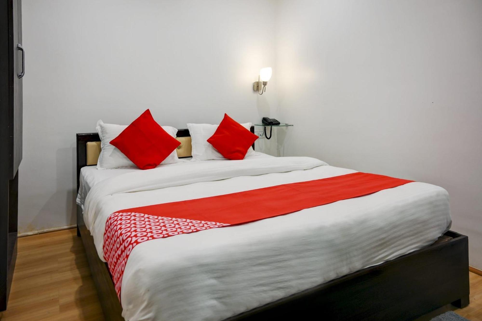 Super Town House Hi5 Aditya International Bhubaneswar Eksteriør bilde